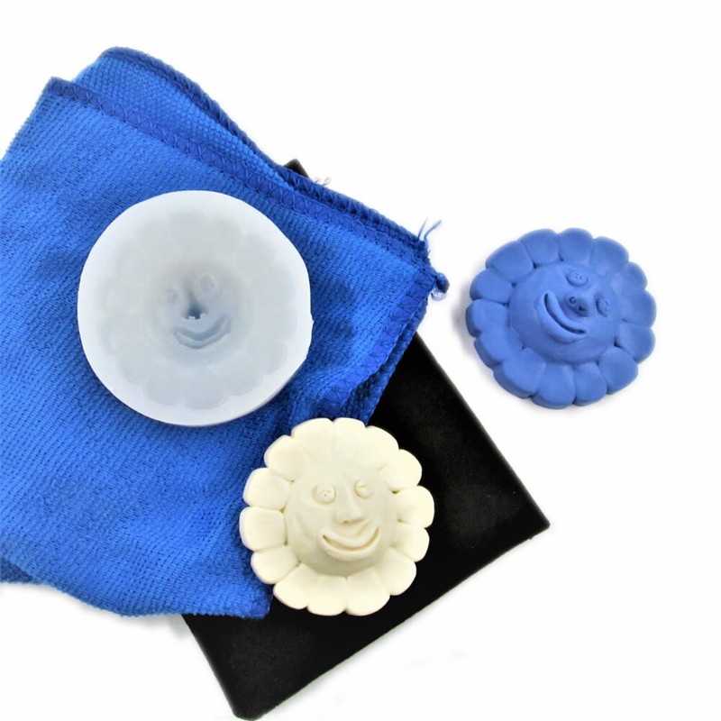 3D Happy Smiling Flower Food Grade Silicone Mold Fondant Cake Gum Paste Epoxy gallery