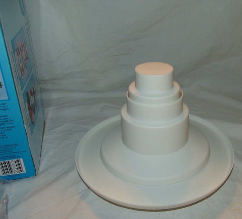 Wilton 3 Tier Dessert Tower Stand Display New NIB Plastic White Birthday Party gallery