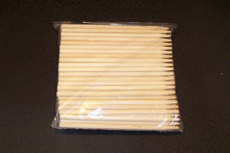 Brand New 50 Pack Candy Apple Sticks Semi Pointed Wood Dowels 6″X1/4″