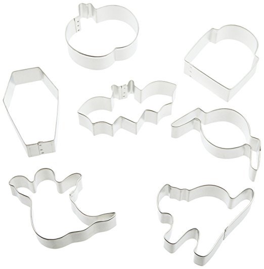 Wilton Coffin 7 Piece Halloween Cookie Cutter Set pumpkin, cat, bat – New!