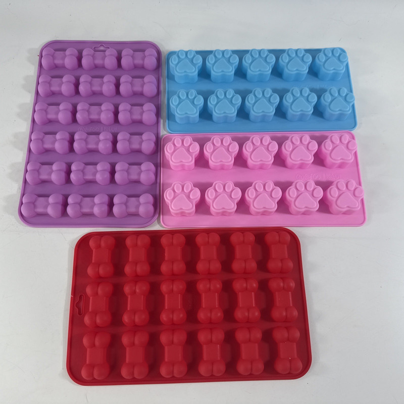 Dog paws and bones silicone molds lot of 4