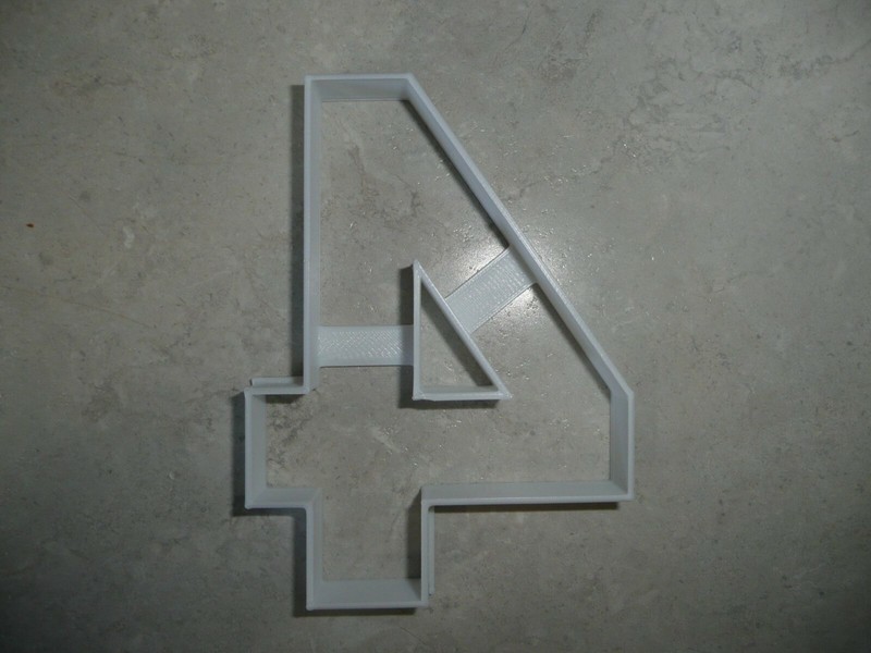 NUMBER FOUR 4 BIRTHDAY ANNIVERSARY LARGE SIZE 4" COOKIE CUTTER USA PR3804 gallery