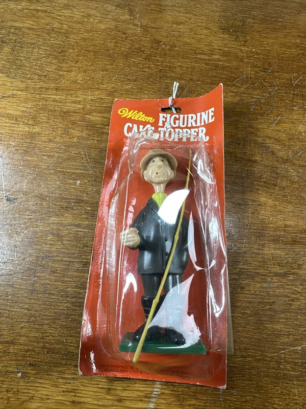 Vintage Wilton Fisherman Figurine with Pole Missing Pipe And Boot