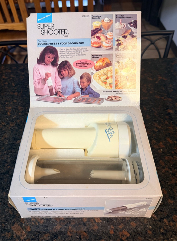 Proctor Silex Super Shooter Plus Cordless Cookie Press & Food Decorator GO123