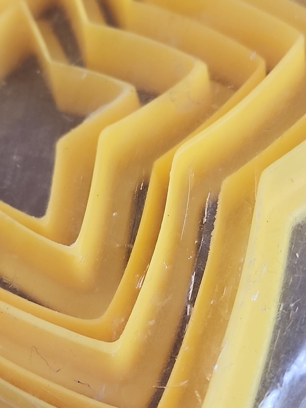 Vintage Wilton yellow Plastic set of 6 Star Shaped Cookie Cutters 1984 gallery