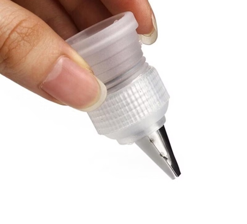 6pcs Icing Piping Nozzles Pastry Tips Cake Decorator with 100pcs piping bags gallery