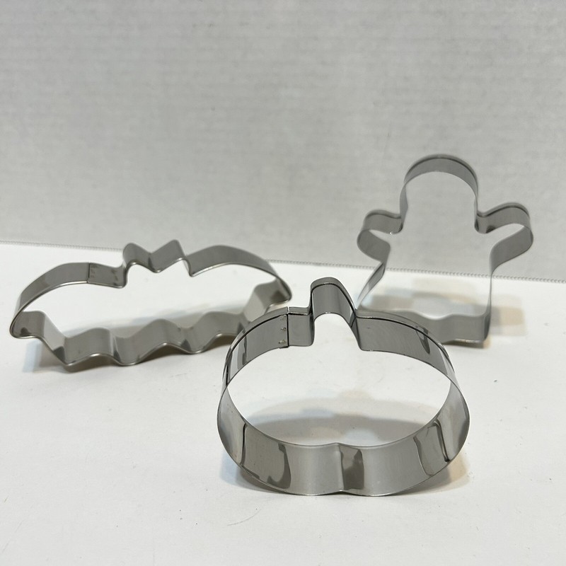 Pampered Chef Halloween Cookie Cutter Set Bat Ghost Pumpkin New Old Stock In Box gallery