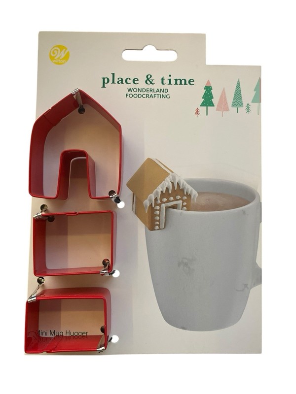 Wilton Christmas Cookie Cutter Set 3pc Mini Mug Hugger Wonderland Food Crafting