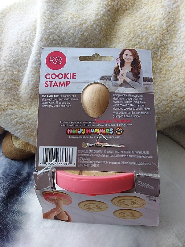 Rosanna Pansino RO By Wilton Nerdy Nummies Round Cookie Stamp~3.25" Logo Cookies gallery