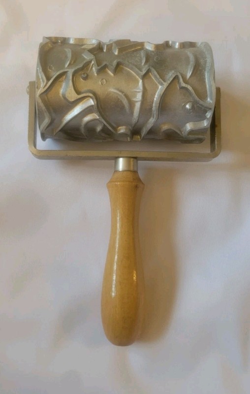 VTG German Monopol Auro Model 12 Rolling Cookie Pastry Roller Christmas