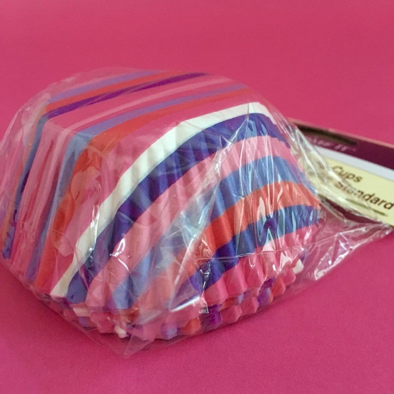 75 NEW Red+Pink+Purple Valentine's Day Baking Cups Cupcake Liners "Celebrate It" gallery