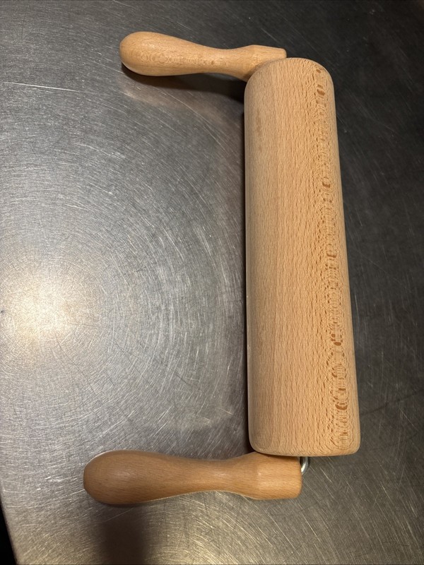 Patisserie Wooden Upright Handle Rolling Pin ~ 9-3/4” L ~ Free Shipping