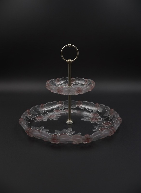 Elegant Two‑Tier Glass Dessert, Fruit & Candy Stand – Cake & Cupcake Display