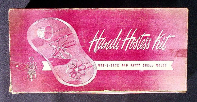 Vintage Bonley Handi Hostess Kit Waf-l-ette Patty Shell Molds Rosette Iron #109 gallery