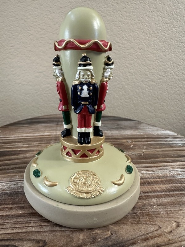 Brown Bag Cookie Art Cookie Press Cutter Stamp 1995 Nutcracker Christmas #14