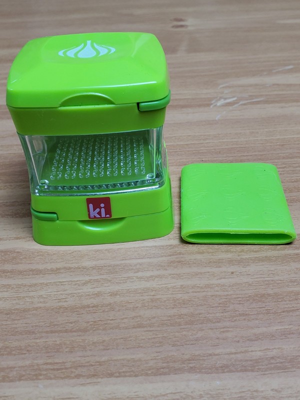 Garlic Press And Chopper With Storage Container Stainless Steel Blades Green gallery