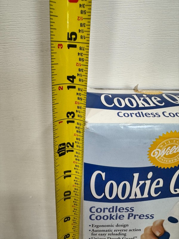 Wilton Cookie Quick Cordless Cookie Press 10 Metal Discs New In Box 2003 gallery