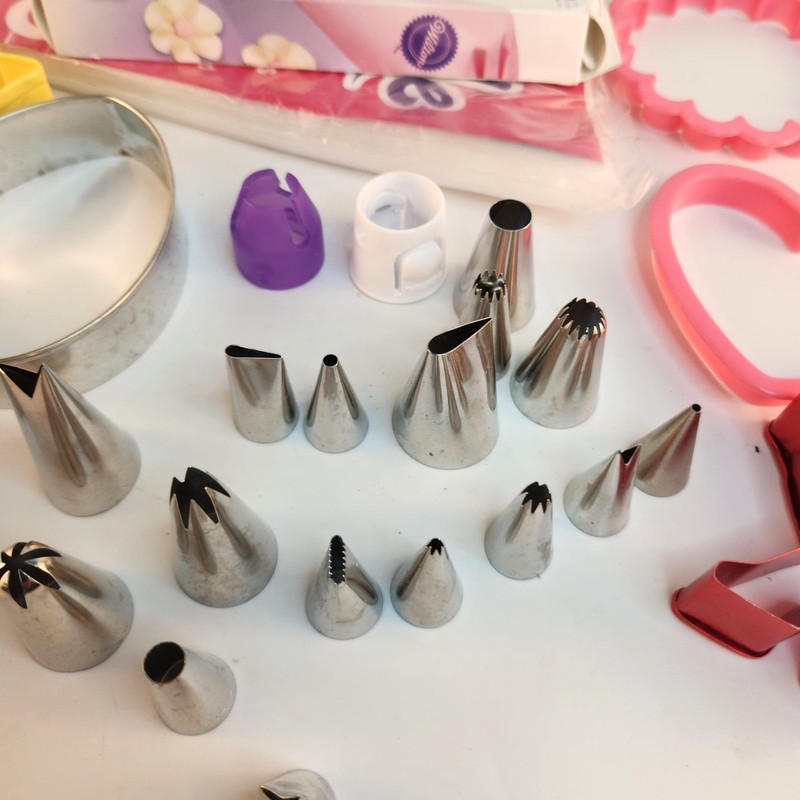 Assorted Cookie Cutters & Decorating Tools Set 50-Piece Stainless Steel & Plasti gallery