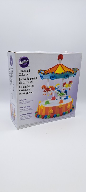 Wilton Carousel Cake Decorating Set Horses