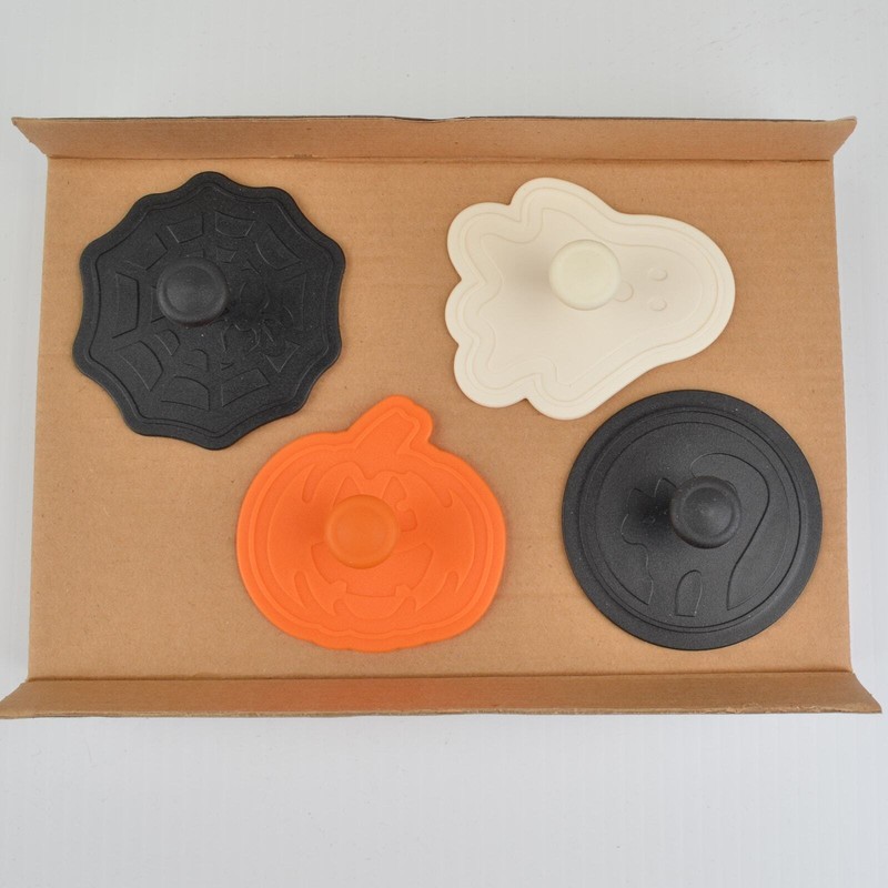 Williams Sonoma Halloween Punch Cookie Cutters Set of 4 - Ghost Pumpkin Cat Web gallery
