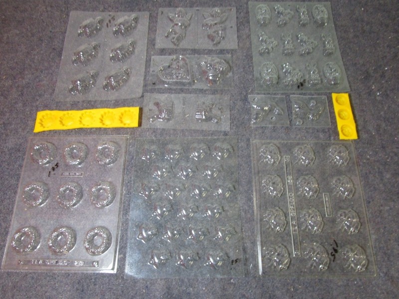 big lot plastic & silicone chocolate candy pastry form mold cake decorations gallery