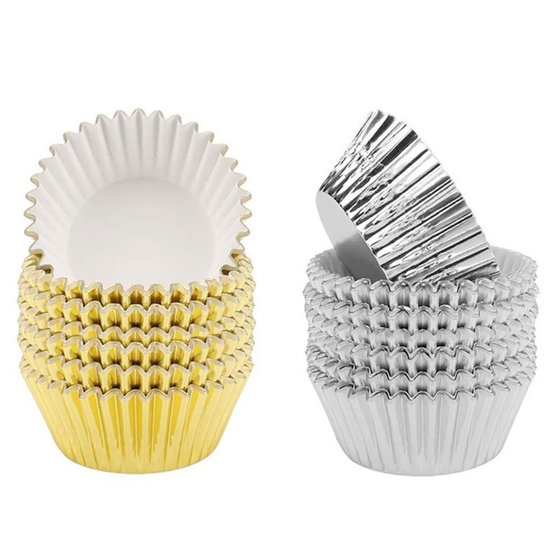 200Pcs Aluminum Foil and Paper Cake Accessories for Serving Desserts and Salads
