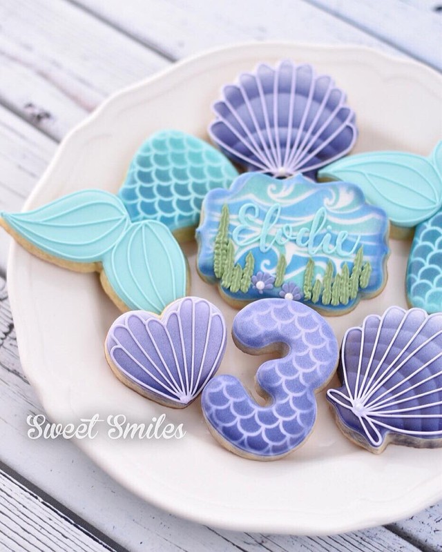Mermaid Tail 4.5'' Cookie Cutter Metal gallery