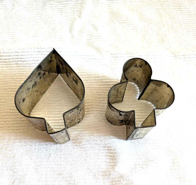 Vintage Metal Cookie Cutters Playing Cards Club Spade Heart Diamond & Star Moon gallery