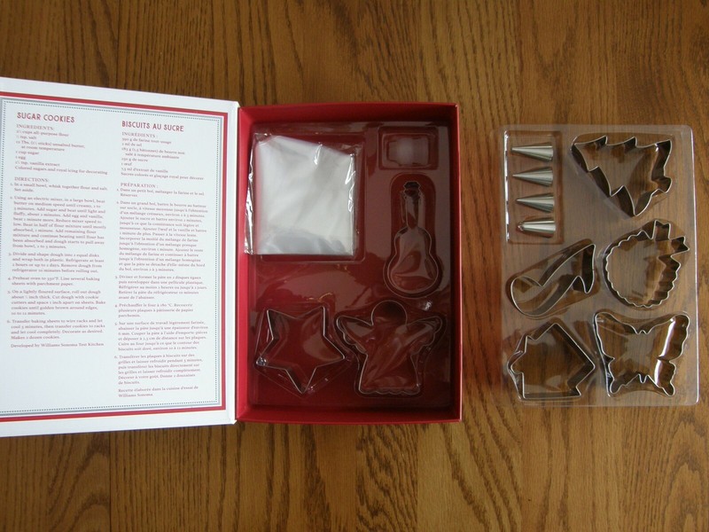 26 Piece:Williams Sonoma Dolly Parton Christmas Cookie Cutter Box Set, Star -New gallery