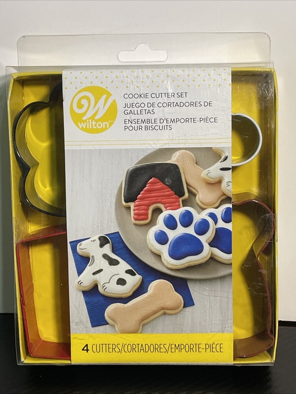 Wilton Cookie Cutters Metal Set of 4- Dog Bone, Paw, Dog House, & Puppy New