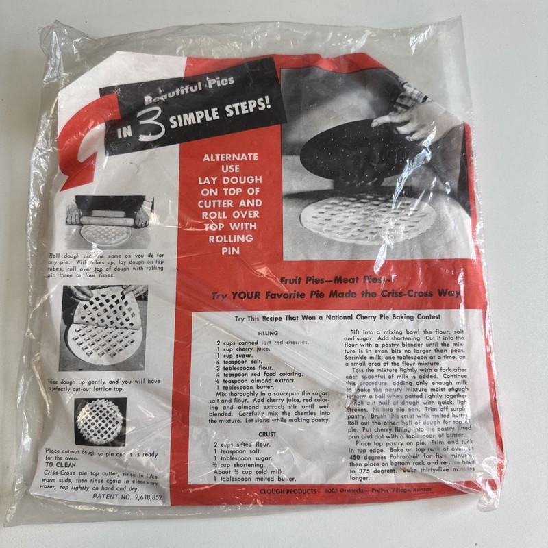 Vintage Criss Cross Lattice Pie Top Cutter New Sealed In Package gallery