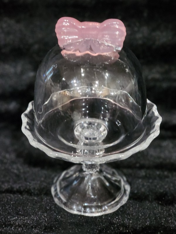 Pink Bow Glass Cupcake Stand 8x5 Cloche Domed Lid Scalloped Base Bridal Baby NEW gallery