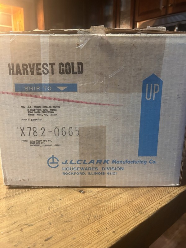 70s MCM Triple Decker Food Carrier J.L CLARK Harvest Gold In Original Box NEW! gallery