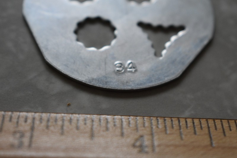 Vintage Mirro Cookie Pastry Press Plates Disc Replacement Part Club #34 gallery