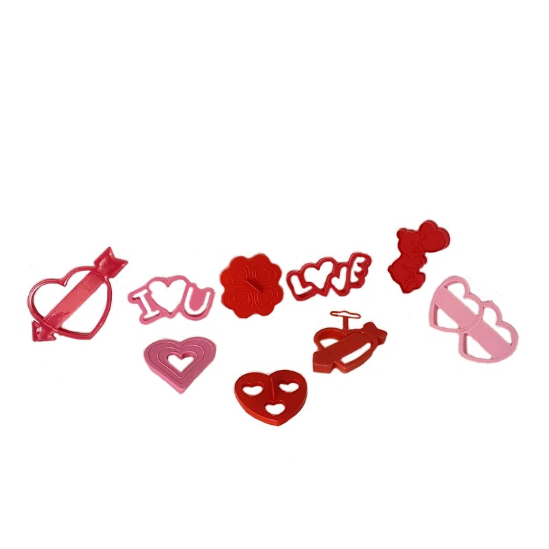 Wilton Cookie Cutters Valentine Hearts Bear 1990’s Valentine’s Day Vintage