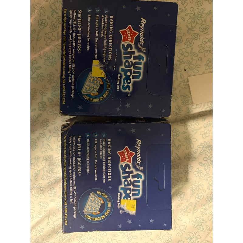 Reynolds Fun Shapes Star Baking Cups 2 Packs 24 Count Foil Baking Cups gallery