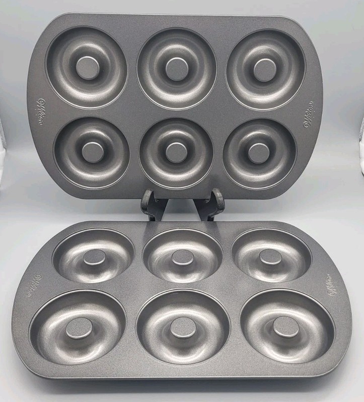 Wilton Doughnut Donut 6 Cavity Mold Baking Sheets Pans Set of 2