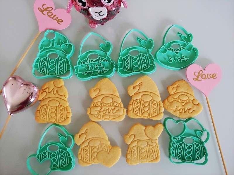 6pcs Gnomes in Love Set cookie cutters paste cutters