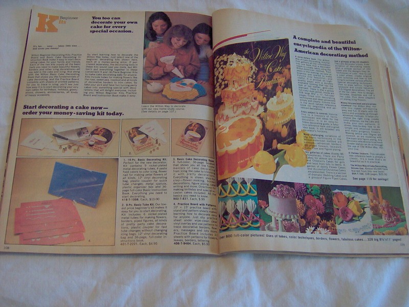 WILTON 1978 YEARBOOK Of CAKE DECORATING Instructions Designs Reference Catalog gallery