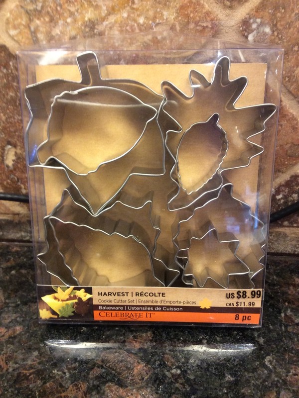 Celebrate It Cookie Cutter Set Fall Leaves Acorn 8 Pieces New