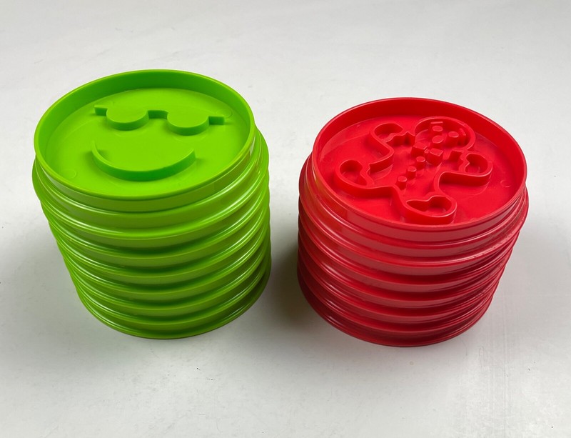 Set Of 13 Pampered Chef E-Moji Face and Christmas Plastic Cookie Cutters