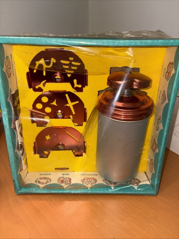 Mirro Dial A Cookie Kit Vintage Kitchen Press
