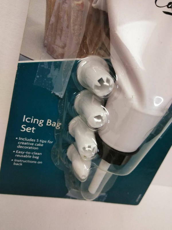 SMART LIVING Pastry Bag 5 Decorating Nozzles Re-usable Decorate Cakes Cookies gallery