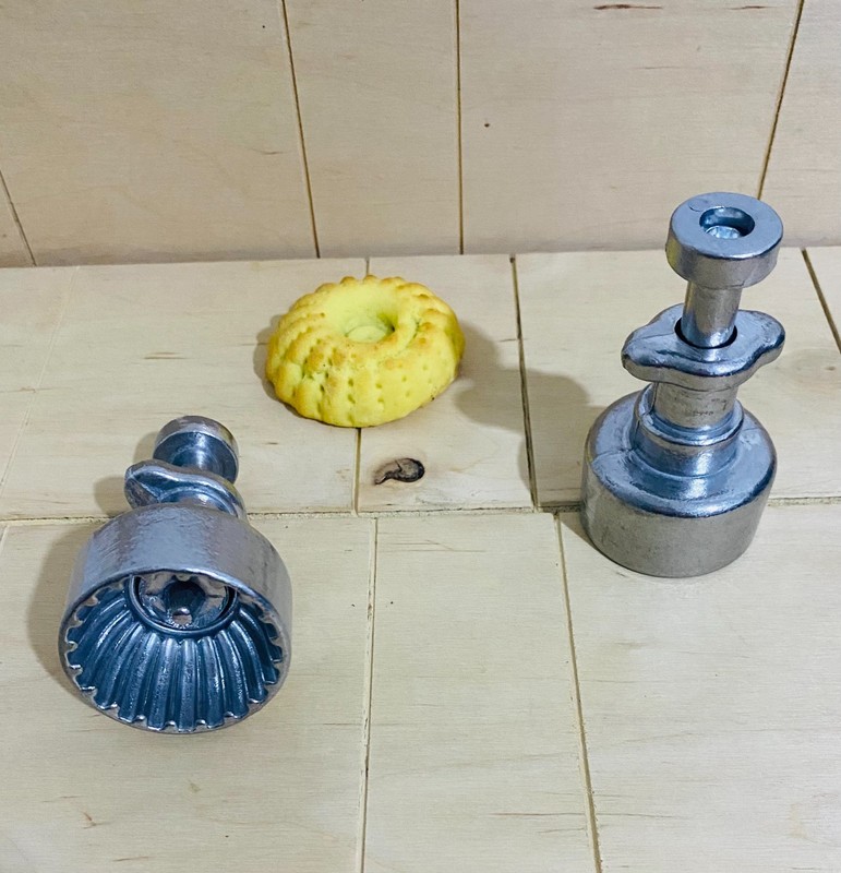 Sweet Mold Cookie Heavy Metal kitchen Supply Mould Press bottom Mamoul 1x Piece gallery