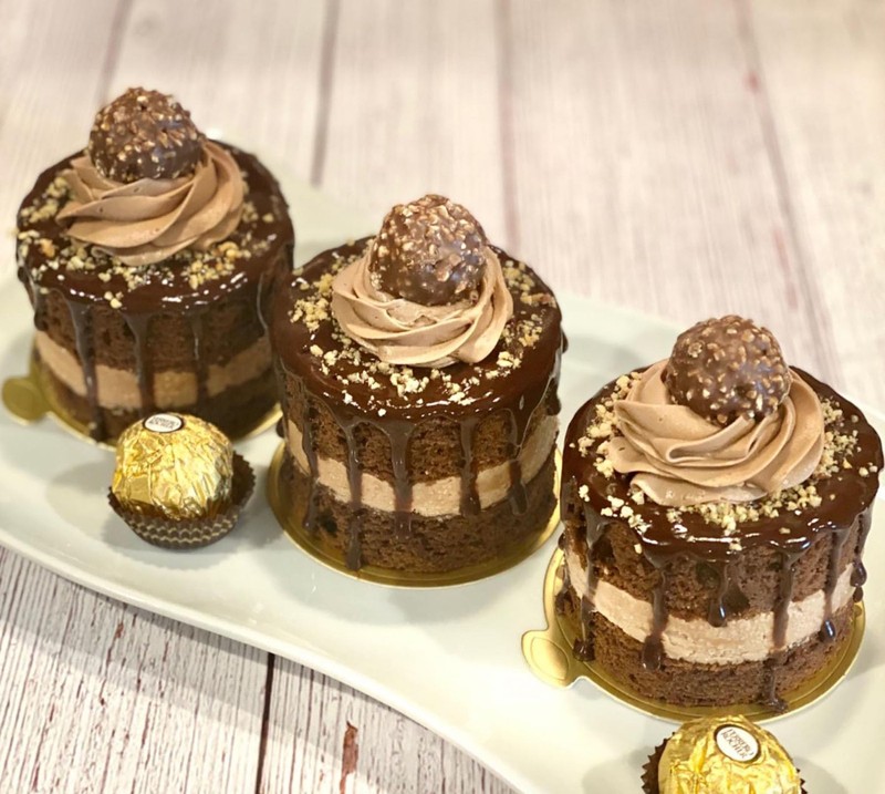 100PCS 3.15-in Mini Round Gold Cake Boards, Mousse Cupcake Base, Dessert Board gallery