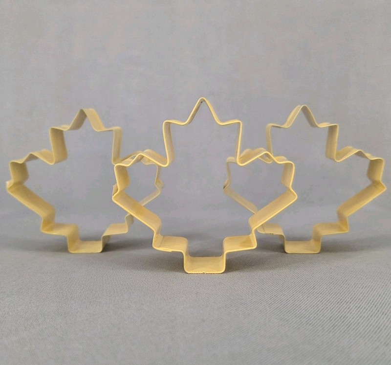 New Maple Leaf Forms Cookie Cutter Enameled Yellow 3″ Fall CanadaLeaf Set of 3
