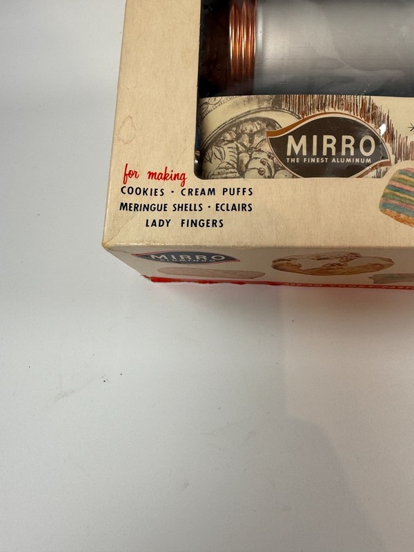 Vintage Mirro Cookie Cooky Pastry Press with 3 Tips 12 Discs Copper Aluminum gallery