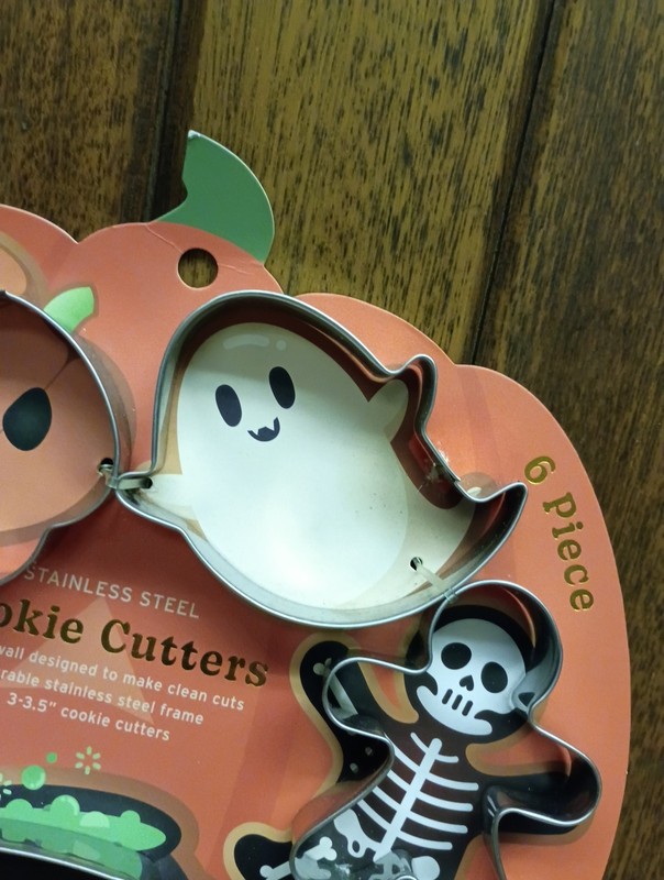 Core Kitchens Stainless Steel Halloween Cookie Cutters 6-piece Set 3 To 3.5 In gallery