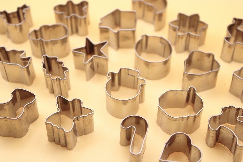 Mini Cookie Cutters 20Pk 1" Christmas Shapes for Miniature Baking, Fondant, Clay gallery