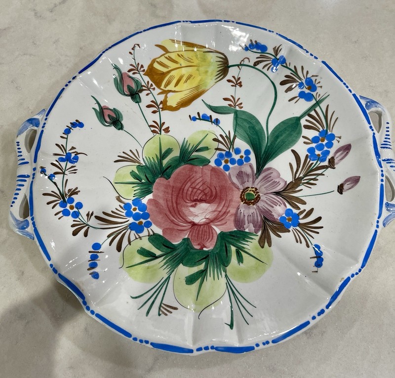 Nova Rose Italian Majolica Handled Cake Plate